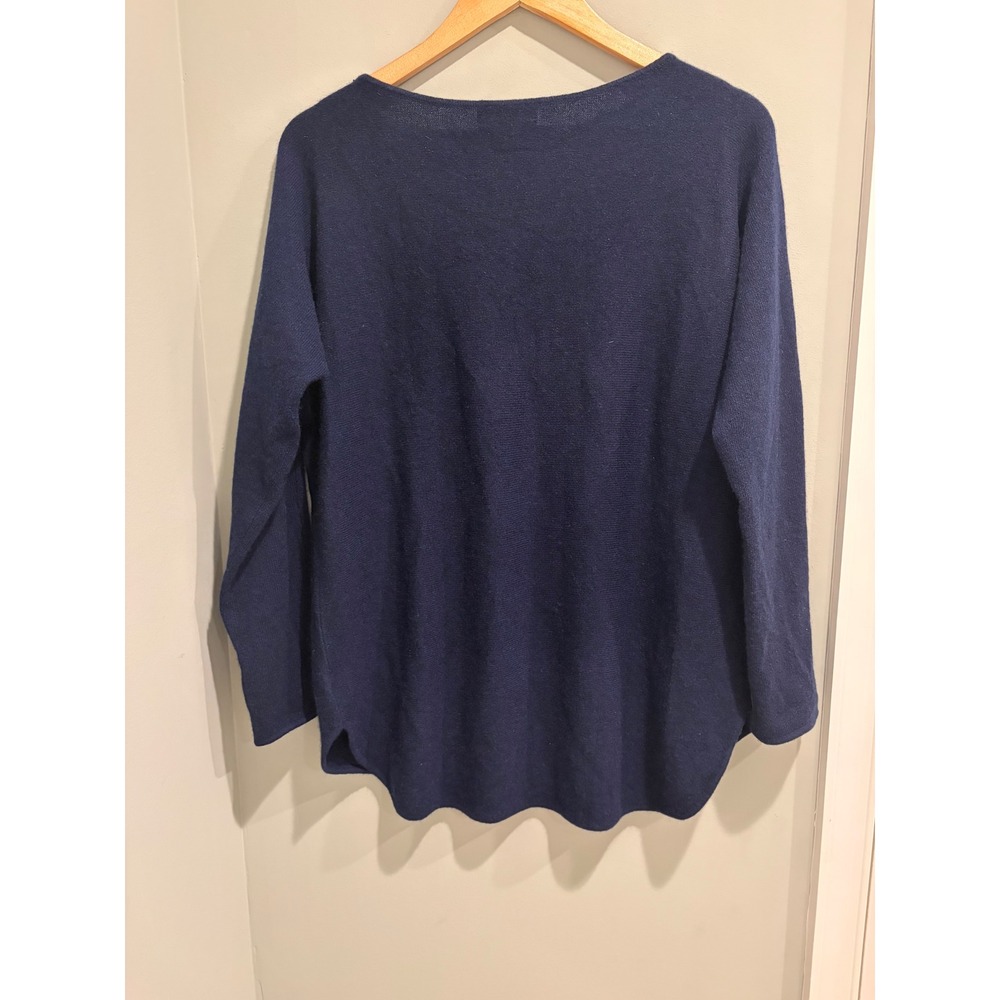 Charter Club Luxury Navy Blue 100% Cashmere Crewneck Sweater Womens Medium M - Picture 3 of 5